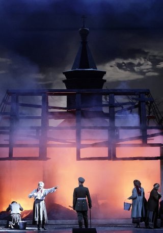    Премьерой года стала постановка оперы Сергея Прокофьева "Семен Котко" в Большом театре. / Фото: Дамир Юсупов / Большой театр