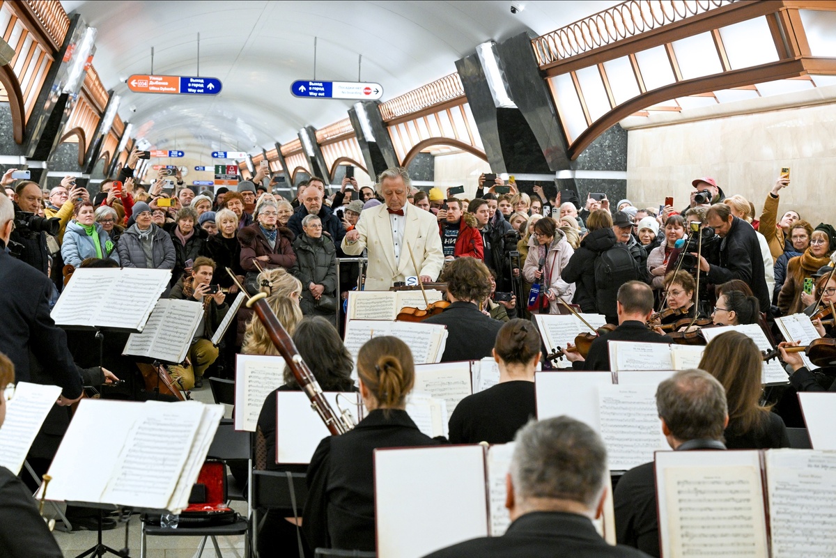    Святослав Акимов