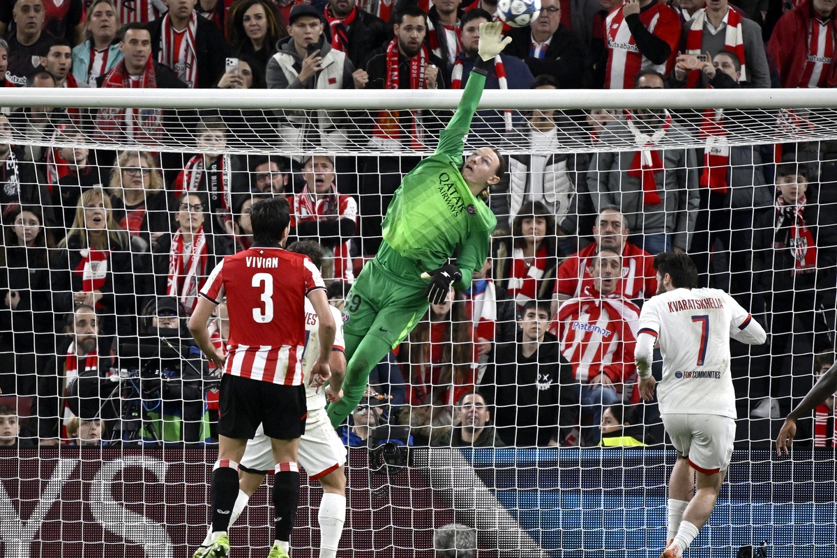    ANDER GILLENEA / AFP