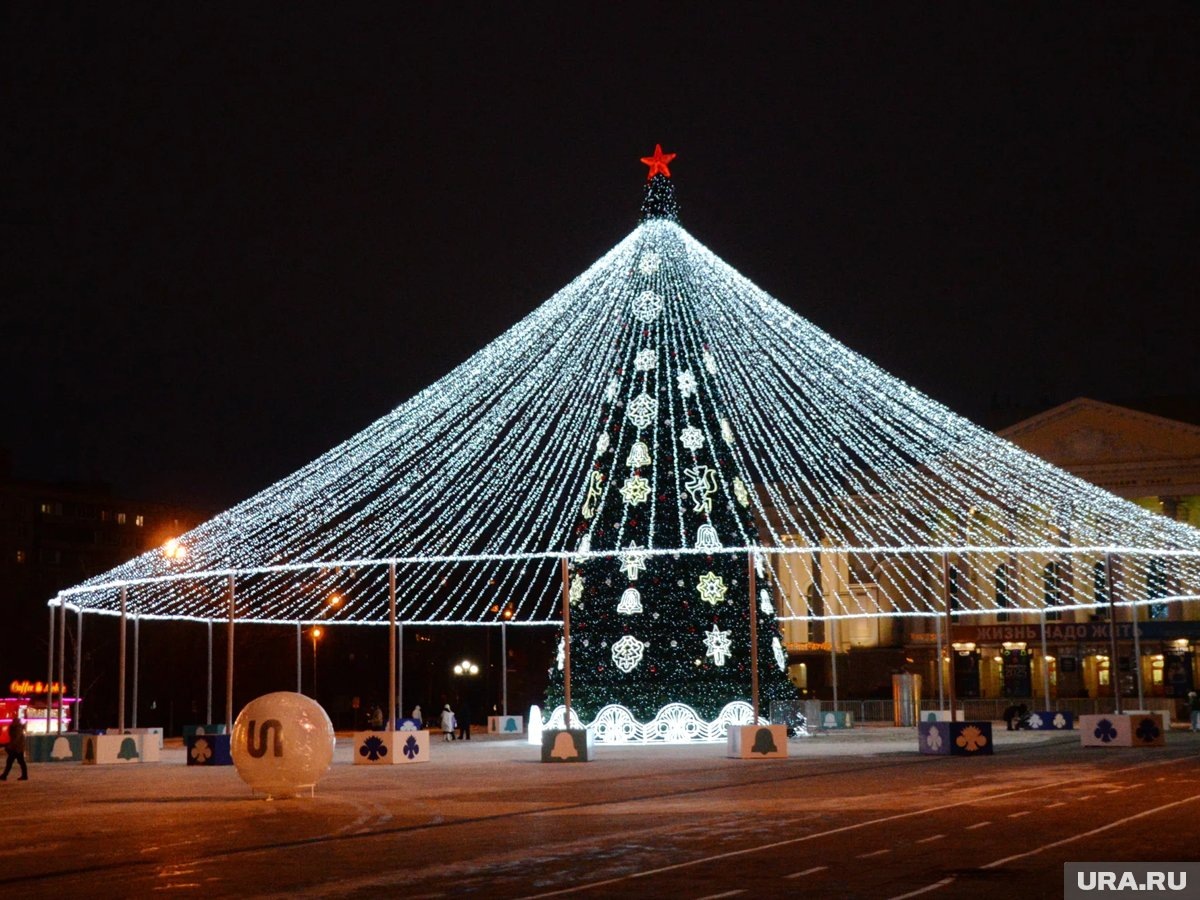     Открытие главной городской елки пройдет 27 декабря