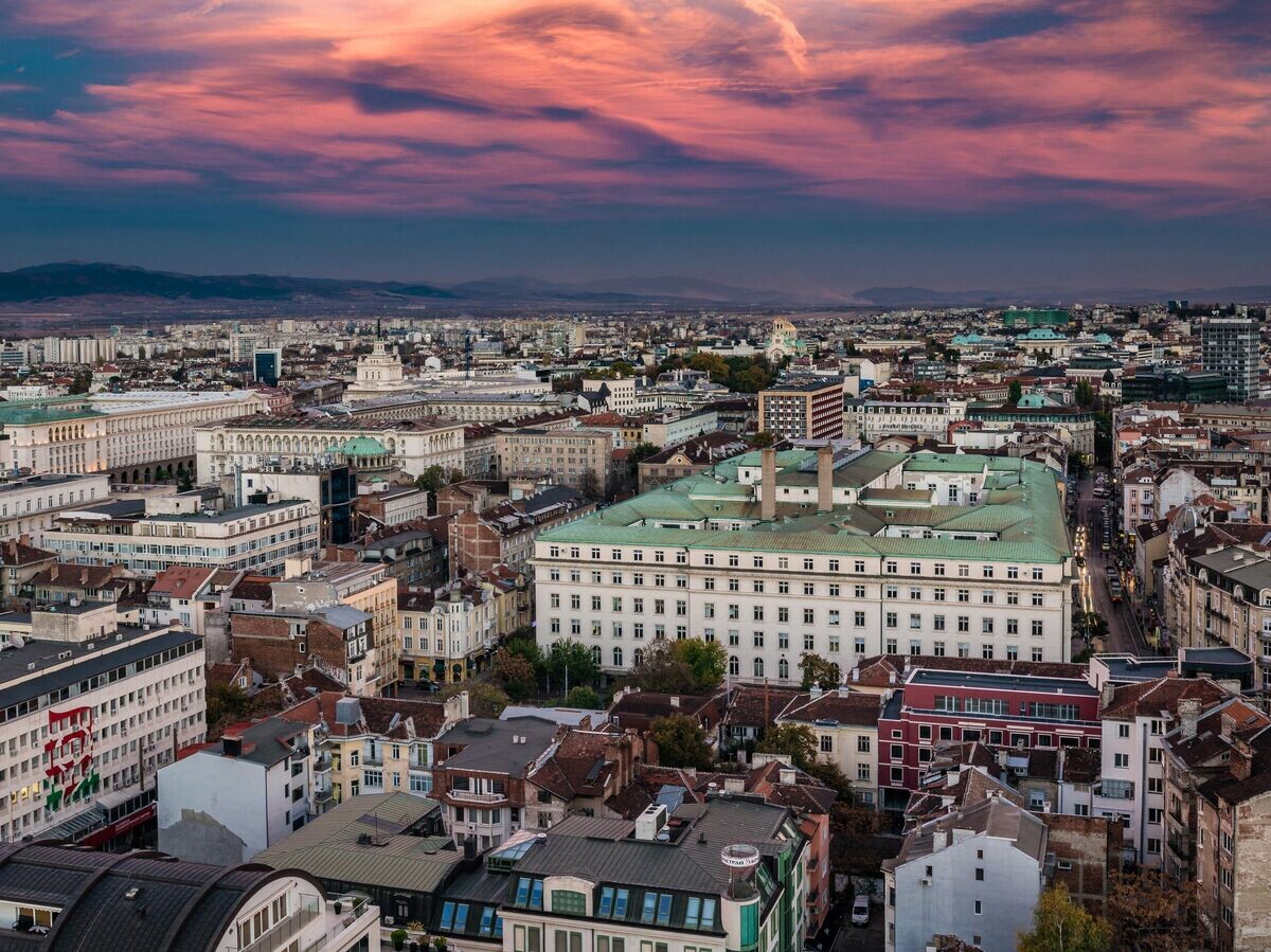    Вид на город Софию в Болгарии | © iStock.com / Nikolay Pandev