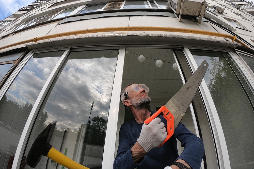    Суд встал на сторону новоселов, которые остались недовольны отделкой новой квартиры. / Сергей Михеев