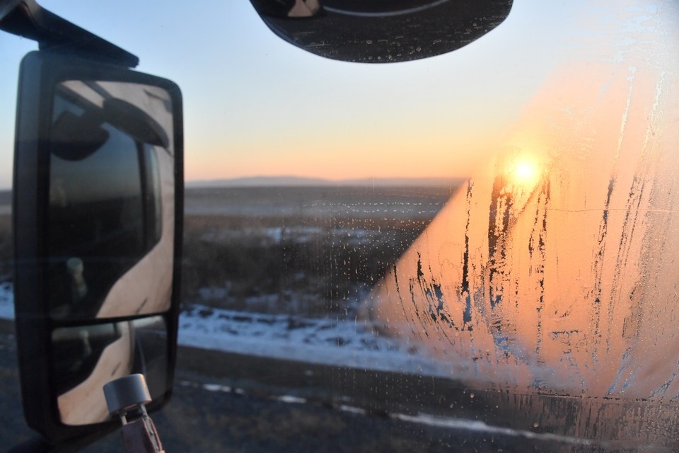    Зимой на дорогах нужно быть вдвойне осторожными. Иван МАКЕЕВ