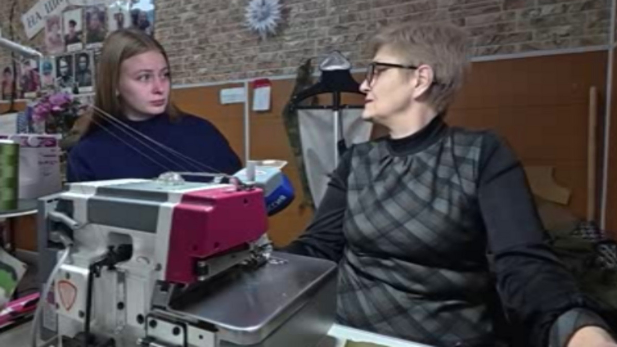    Сегодня куряне отмечают День варежки