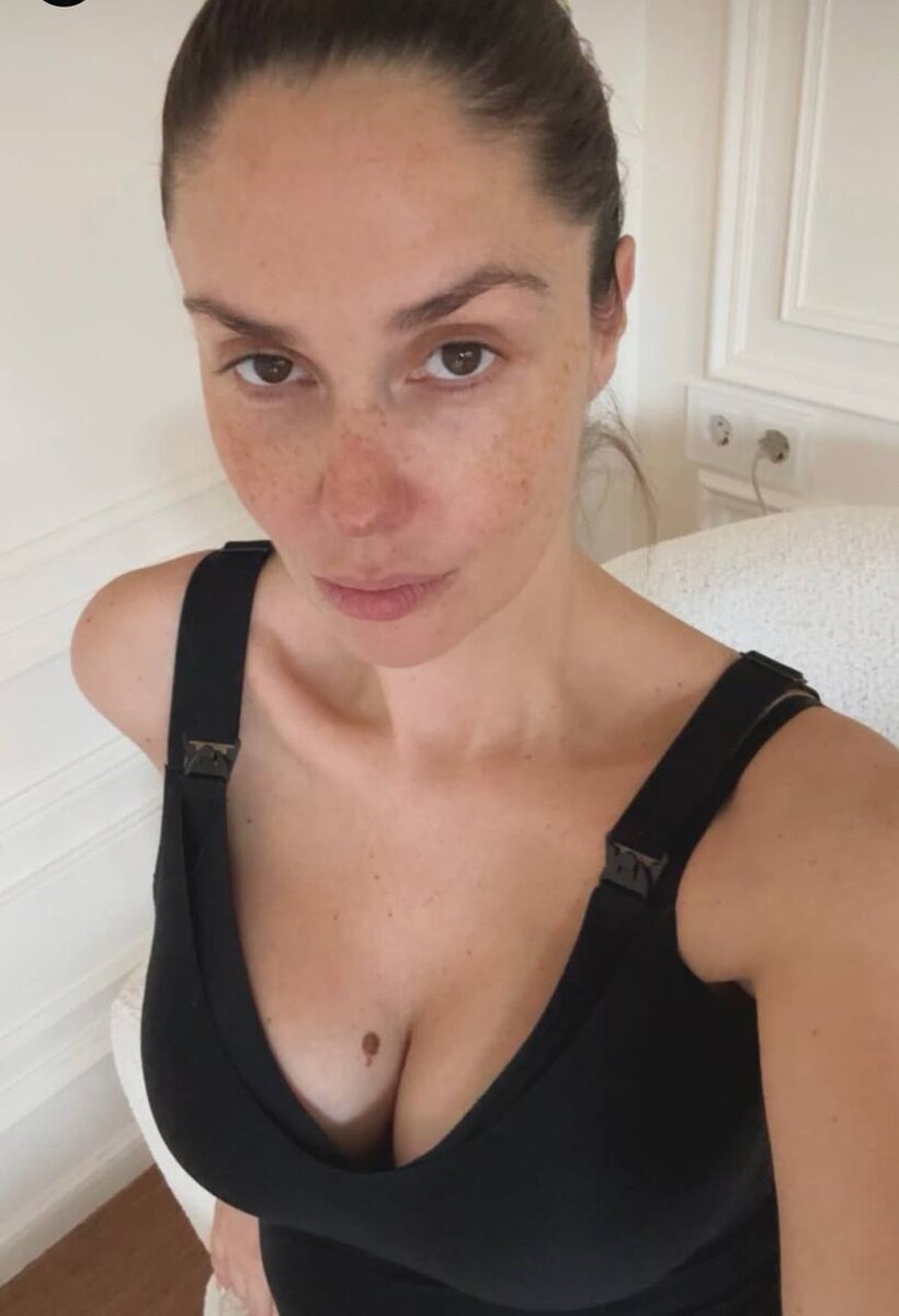 Агата в роддоме. Фото6 соцсети