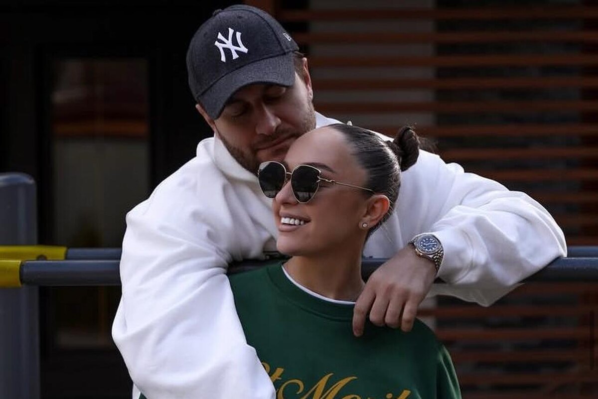    Давид Манукян и Мари Краймбрери Соцсети