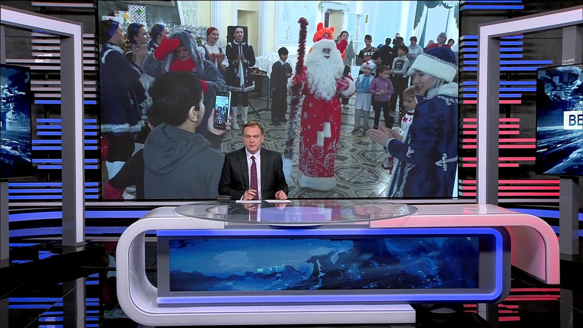    В Уфе прошла новогодняя елка для вынужденных переселенцев из ЛНР, ДНР, Херсонской области и Сирии