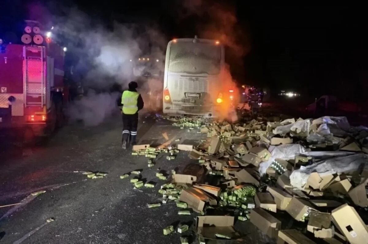    На трассе Екатеринбург — Тюмень автобус попал в ДТП