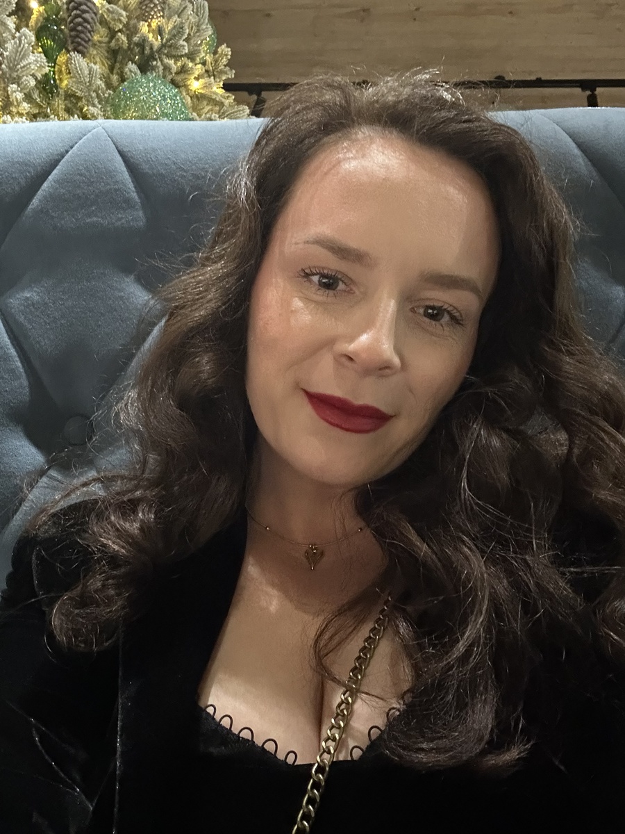 Делаем стойкий макияж