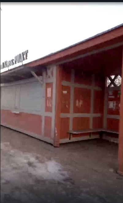 Останавка в посёлке из личногоархива