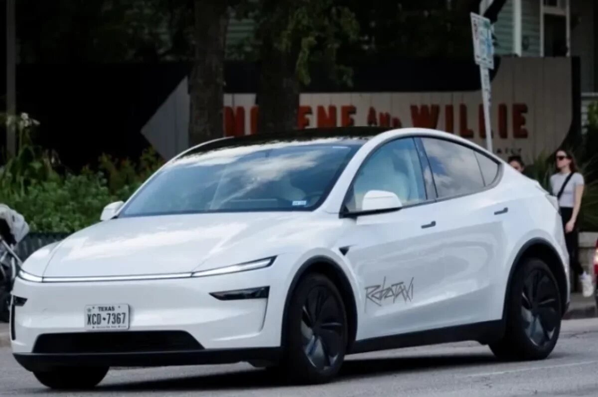    В США началось расследование по поводу дефектов у автомобилей Tesla