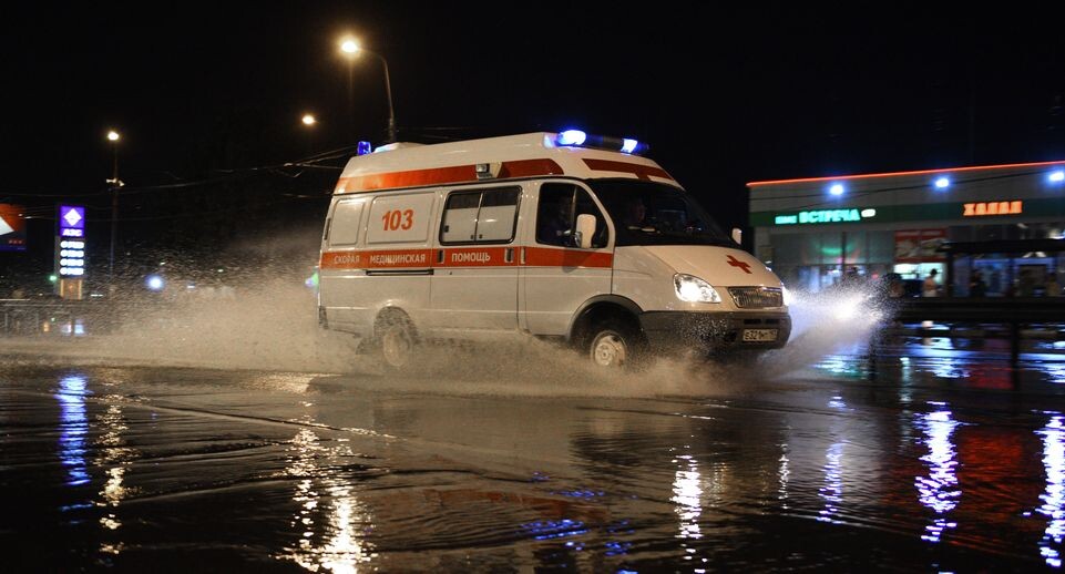    Машина скорой помощи в Москве / Медиасток.рф
