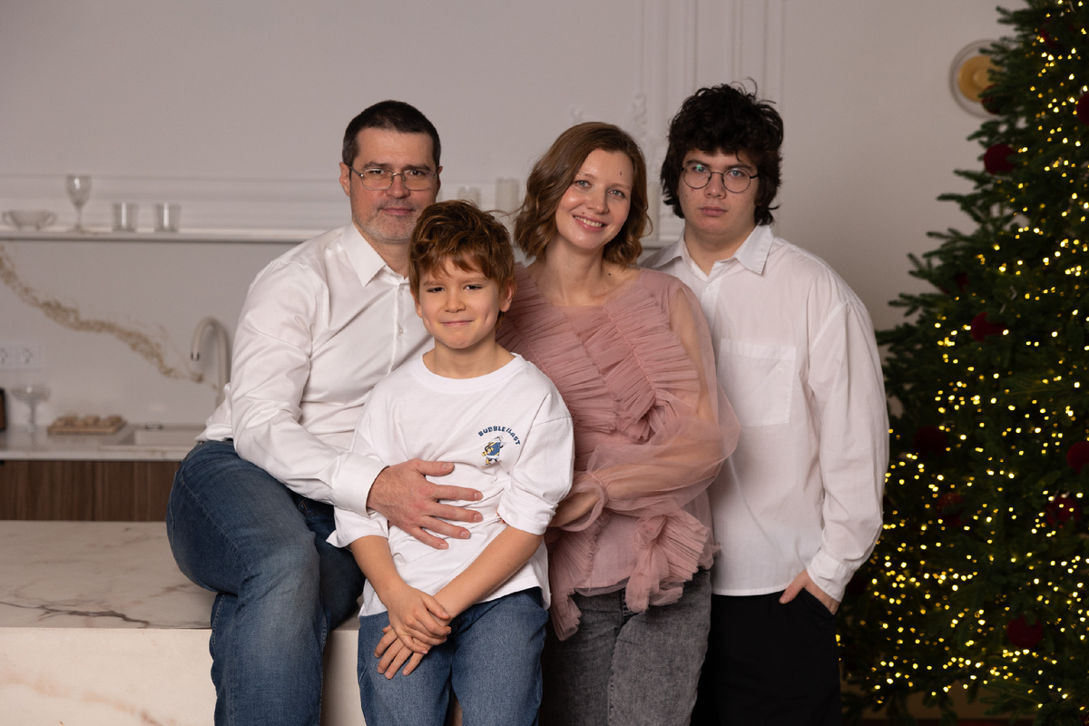 Ольга Патока с семьёй