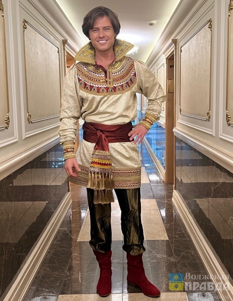 Фото с ВК-страницы Прохора Шаляпина📷    «Хожу как серая мышка»: шоумен Прохор Шаляпин рассказал Басте про свои шубки
