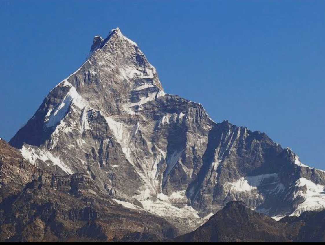 Гора, на которую нельзя взойти: почему одна из высочайших вершин Земли навсегда осталась непокорённой