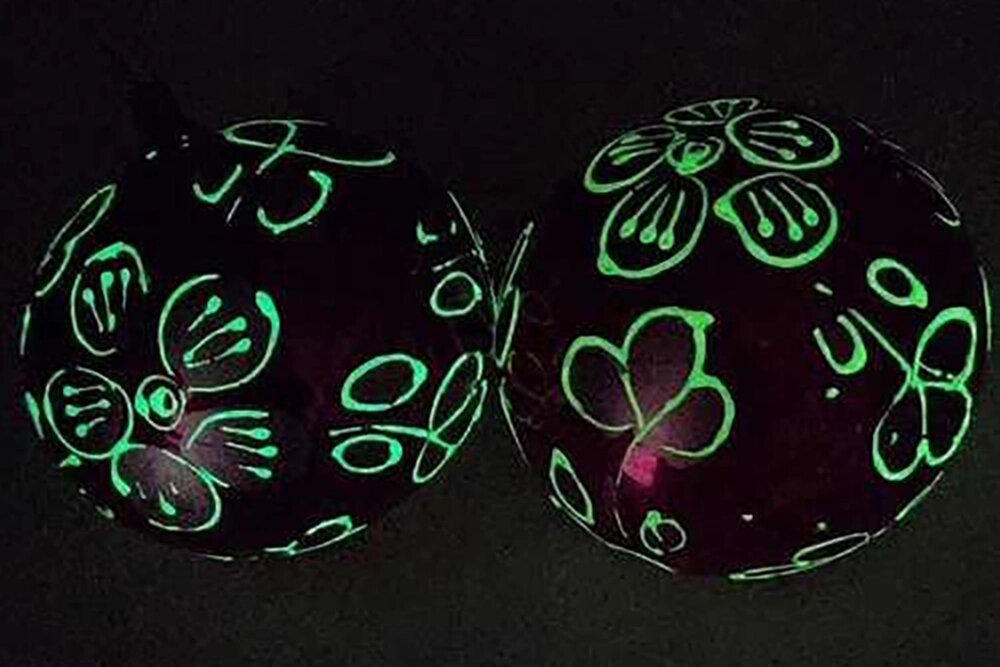    Сегодня есть спрос на мелкое коллекционирование, хорошо продаются ретроигрушки на елку. Фото: соцсети