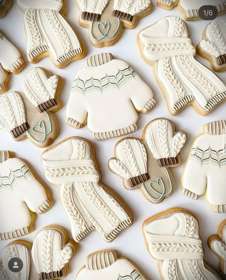 2. И варежки на резинке!