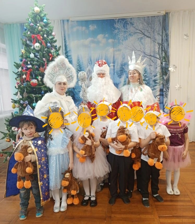 Дети не мои, поэтому лица закрываю