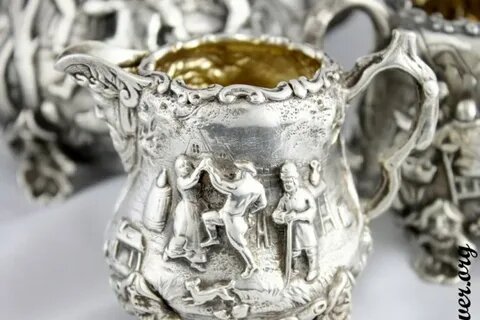 В кувшинчикахотлично хранились сливки, но отмыть их - та ещё задача.! 