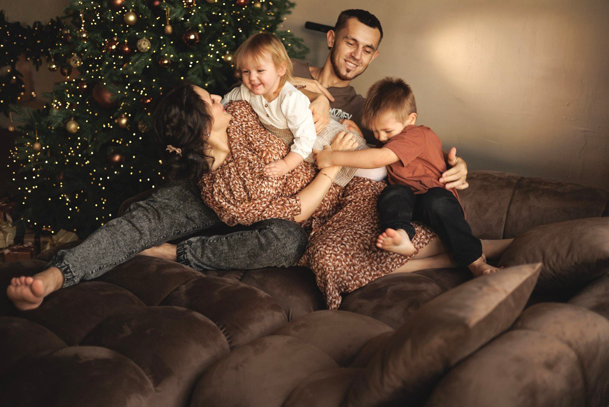 Наши дни, Мире 2 года, Яну 4.5