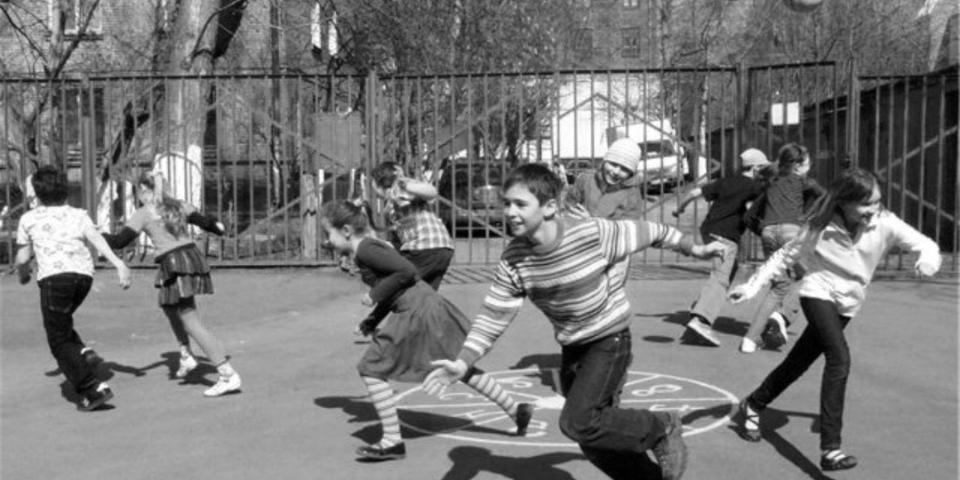 Дети 80-х: в какие игры мы играли во дворах