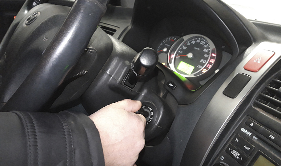 Машина не заводится в -30°? 2 способа завести с пол-оборота — проверено морозами