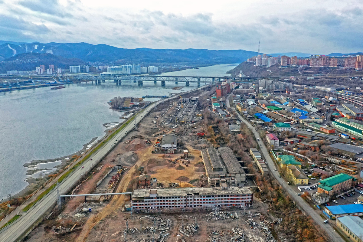     660 тыс. квадратов земли завода застройщик приобрел за символическую плату. Но вернуть недвижимость государству пока не удается