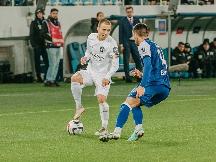     Константин Савичев. Фото: Злата Машницкая/ФК «Акрон»