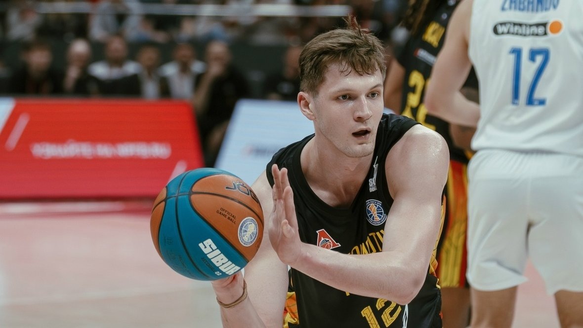    Кирилл Елатонцев.БК «Локомотив-Кубань»