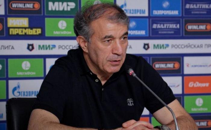 Рашид Рахимов. Обложка © пресс-служба ФК «Рубин»