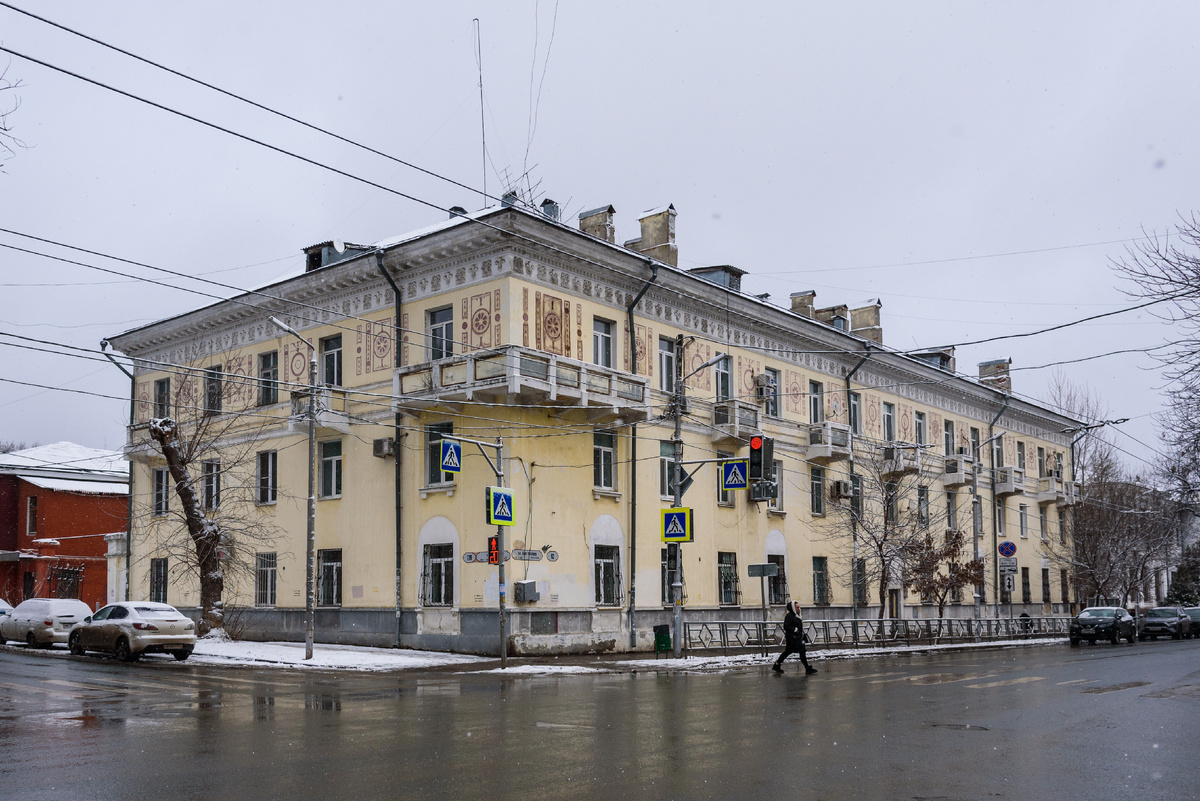 Садовая, 119 / Льва Толстого, 92