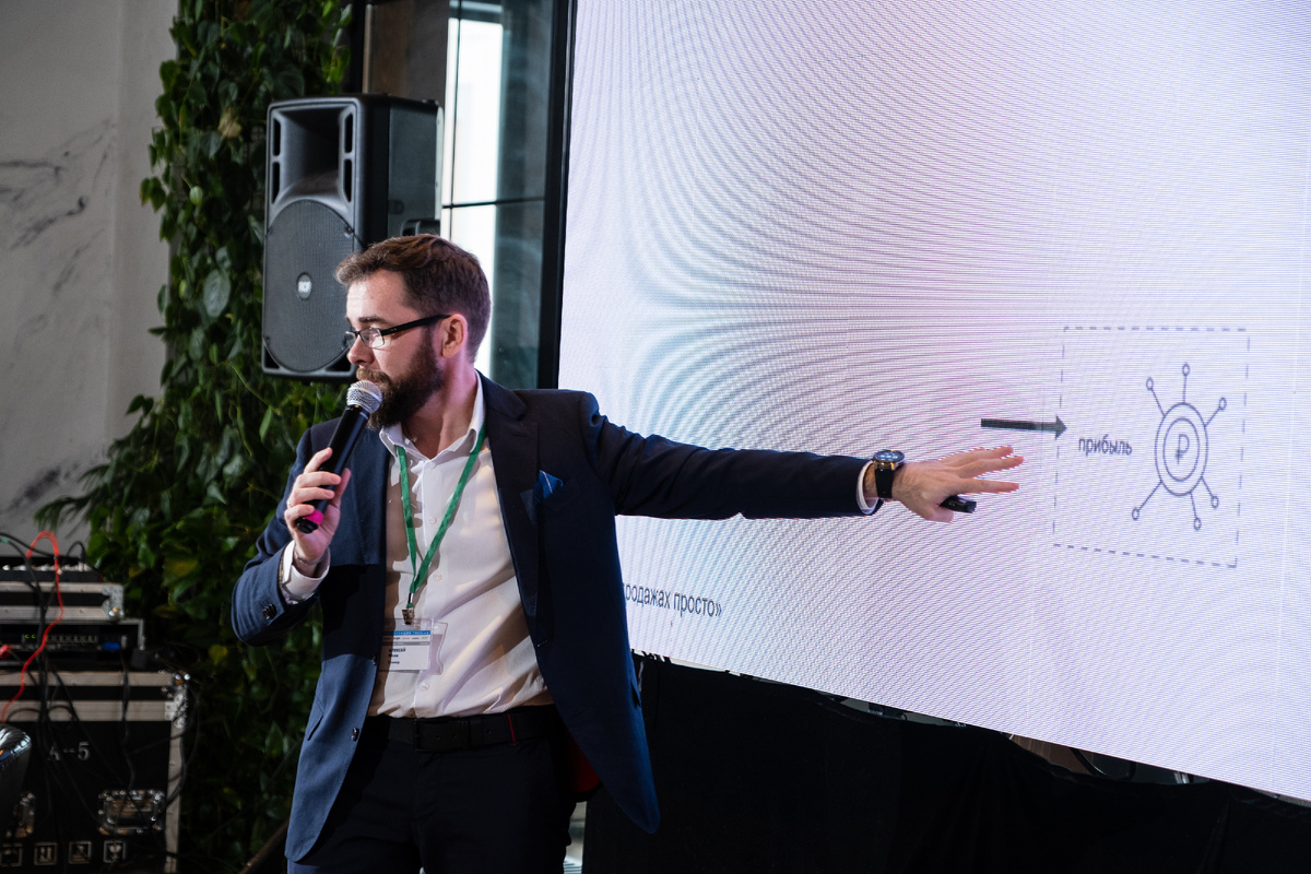 Алексей Юсов, Заведующий лаборатории прикладных продаж и маркетинга школы бизнеса МИРБИС