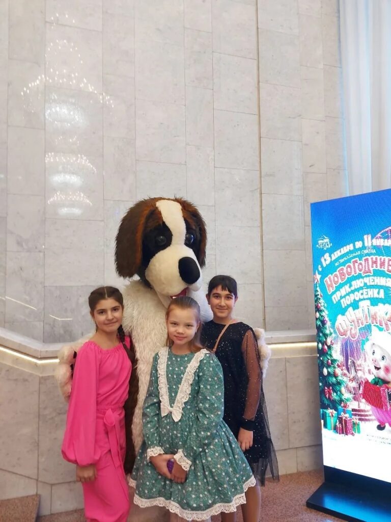 Листайте вправо, чтобы увидеть больше изображений