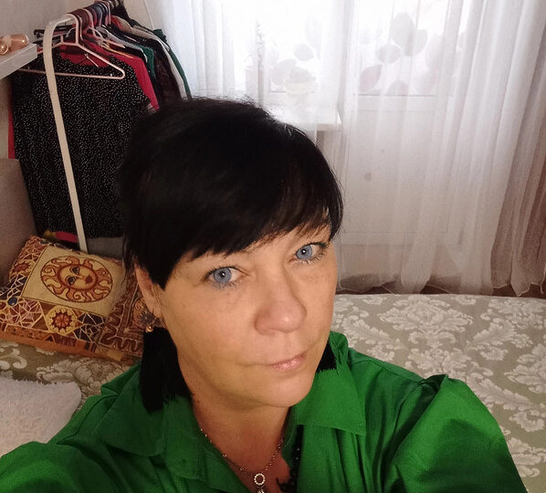 Мне 46 лет. После года отношений он предложил: 'Давай не будем никому говорить, что мы вместе. Пусть это будет нашей тайной'. Мне было 46, е