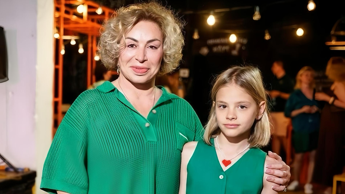    Симона Юнусова с Алисой. Фото: Инстаграм (запрещён в РФ) @simona280