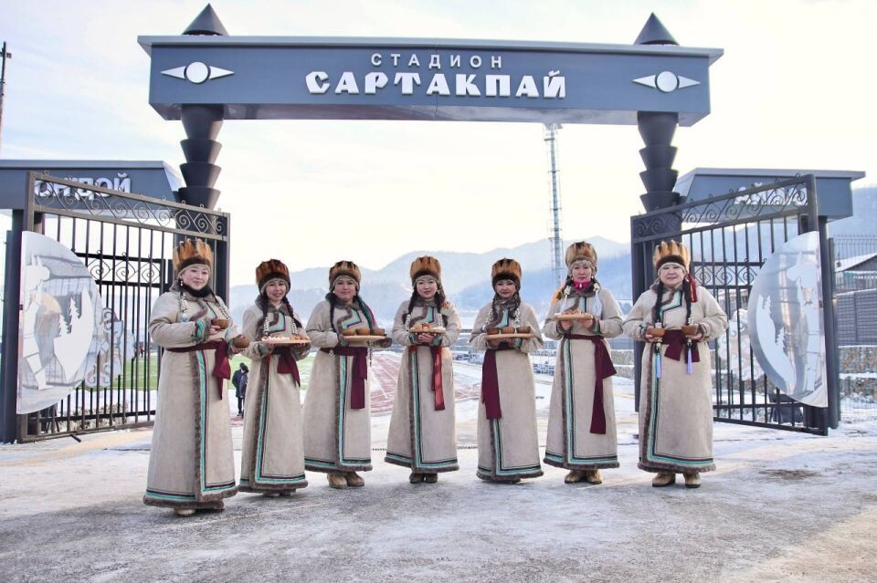    Обновленный стадион "Сартакпай". Источник: altai-republic.ru