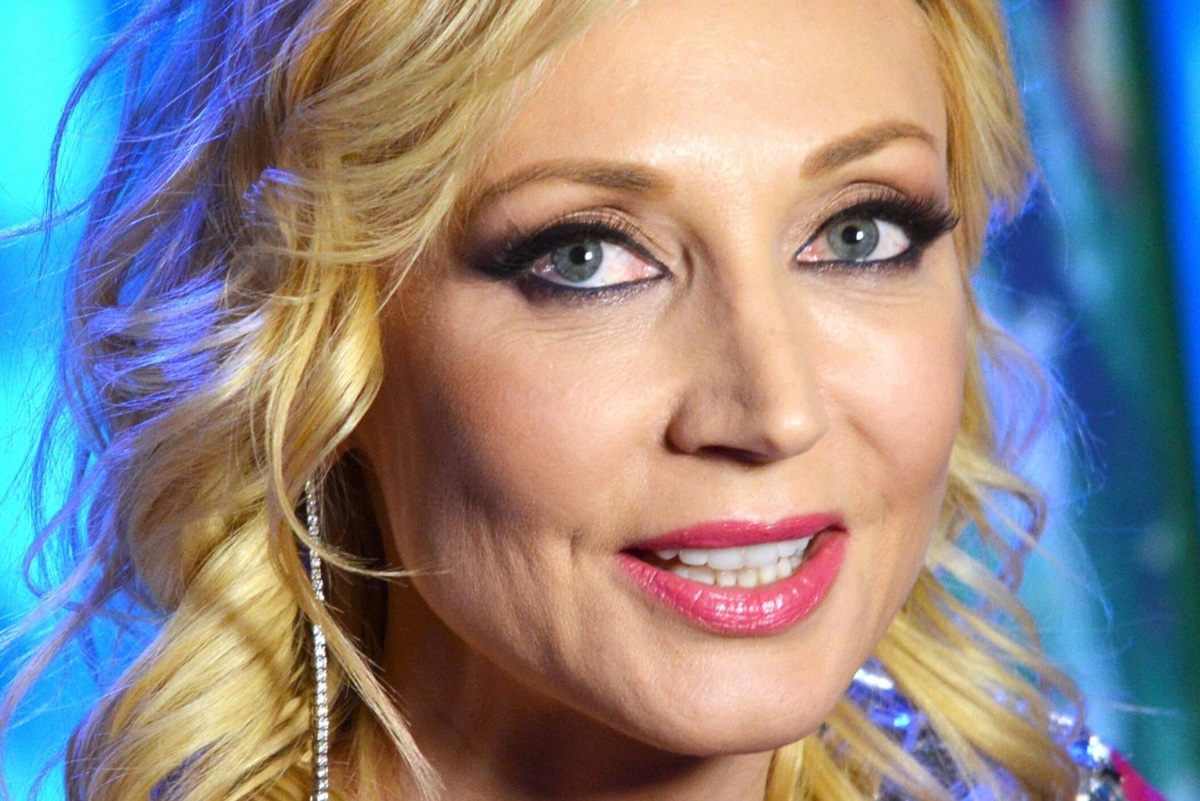     «Мы вышли на французскую сторону»: Кристина Орбакайте отказалась праздновать Рождество в США и прилетела в Куршевель