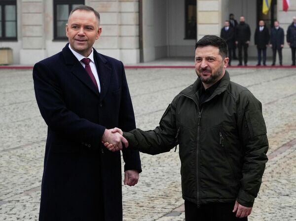    © AP Photo / Czarek Sokolowski