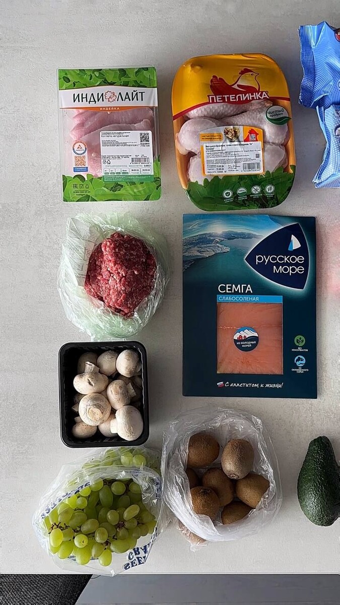 в КБ русское море намного дешевле чем в других магазинах. с чем это связано?