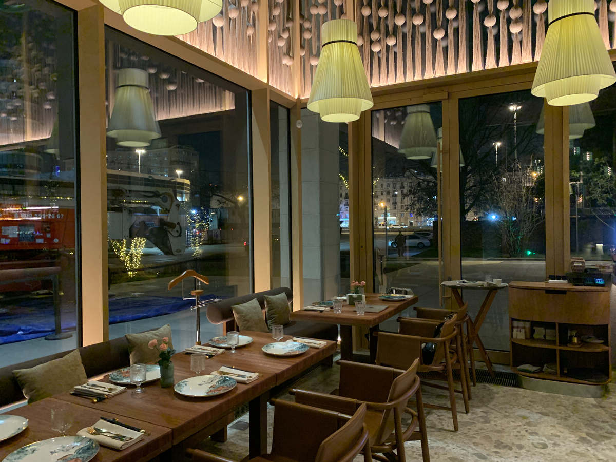 Интерьер ресторана "Конг"