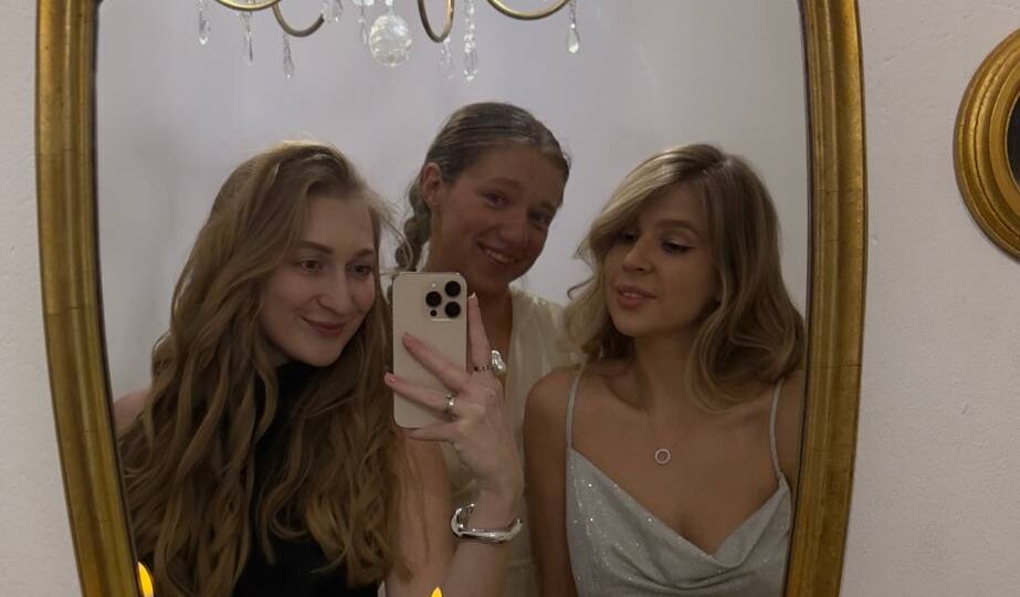 на днях ходили на фотосессию с подружками и это было так прикольно