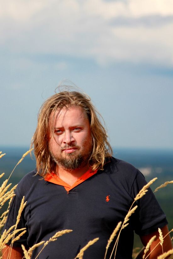 Художник Глеб Голубецкий