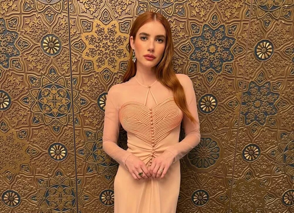    Эмма Робертс выложила редкое фото подросшего сына