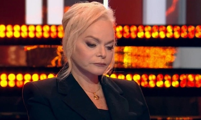    Как будут выселять Ларису Долину?