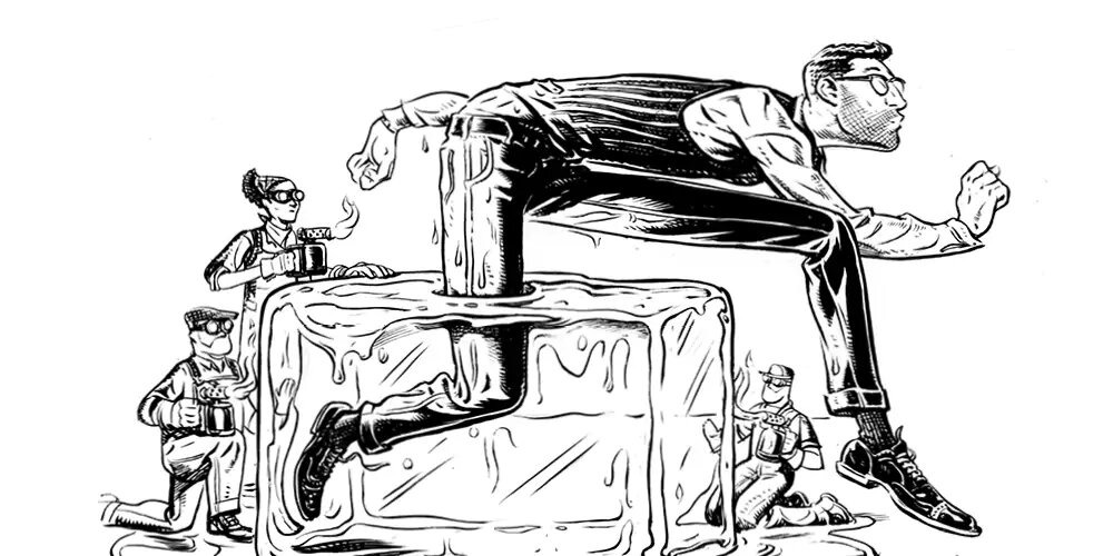 Бизнес не «упирается в потолок» сам по себе. Он доходит до предела своей текущей модели.
И дальше есть только два варианта: либо перестраивать систему под рост; либо смириться со стагнацией. Третьего не существует.