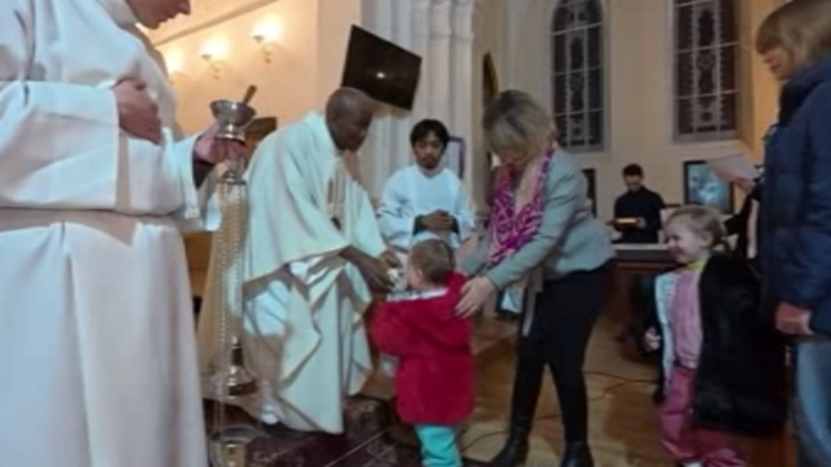    В курском римско-католическом соборе Успения Богородицы прошла праздничная месса