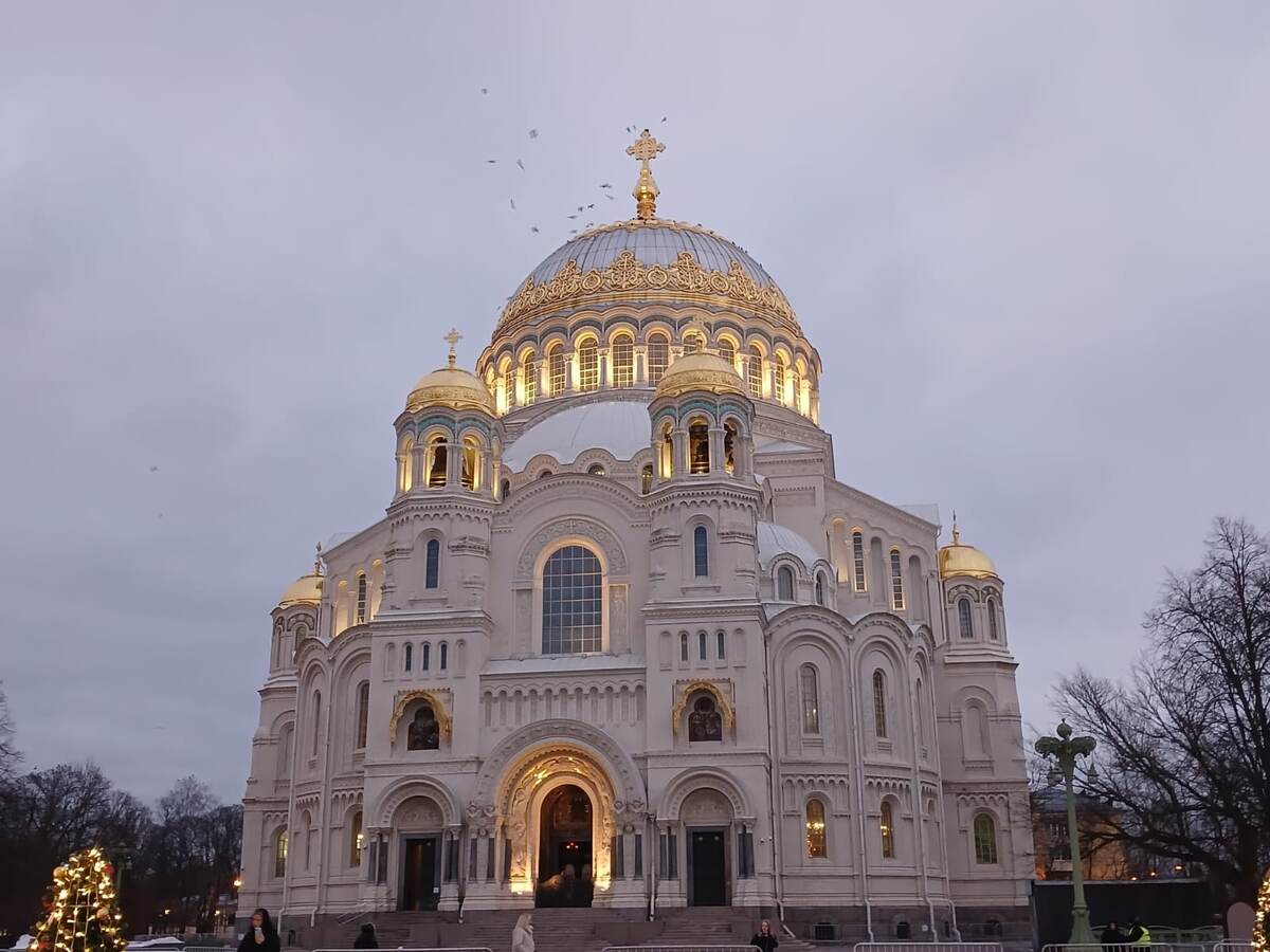Морской собор в Кронштадте.