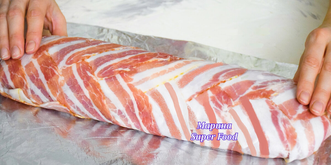 Очень вкусный "Полосатый" рулет на праздник: лучшая закуска