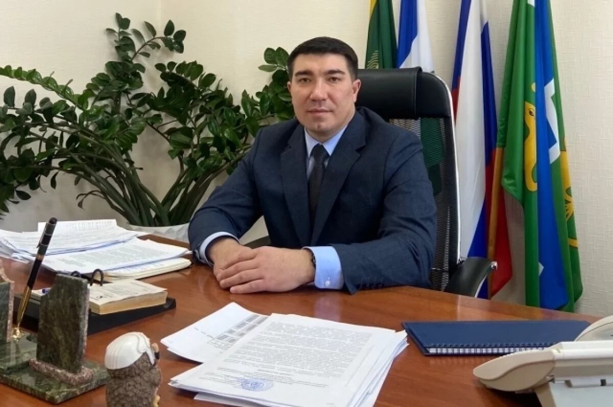    Главой администрации города Учалы в Башкирии стал Вадим Садыков