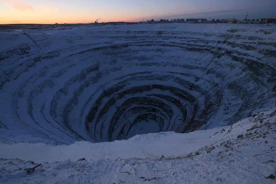    Некоторые редкие алмазы покупают коллекционеры, другие становятся музейными экспонатами. Владимир ВЕЛЕНГУРИН